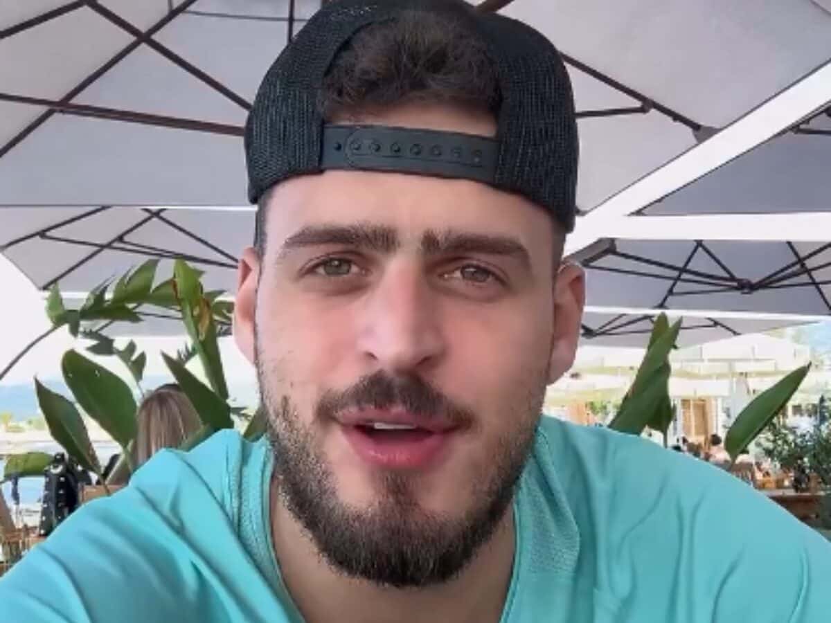 Jon Vlogs se manifesta pela primeira vez após se envolver em briga e ser preso na Croácia