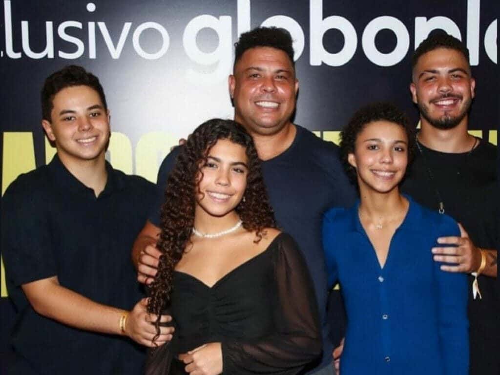 Quem são as mães dos quatro filhos de Ronaldo Fenômeno?