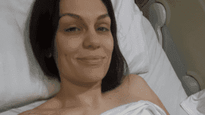 Jessie J realiza cirurgia para retirada de câncer de mama