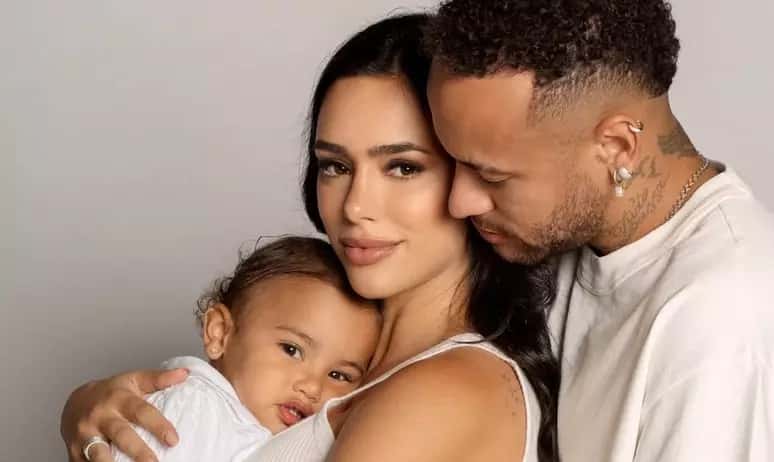 Nasce Mel, filha de Neymar Jr com Bruna Biancardi