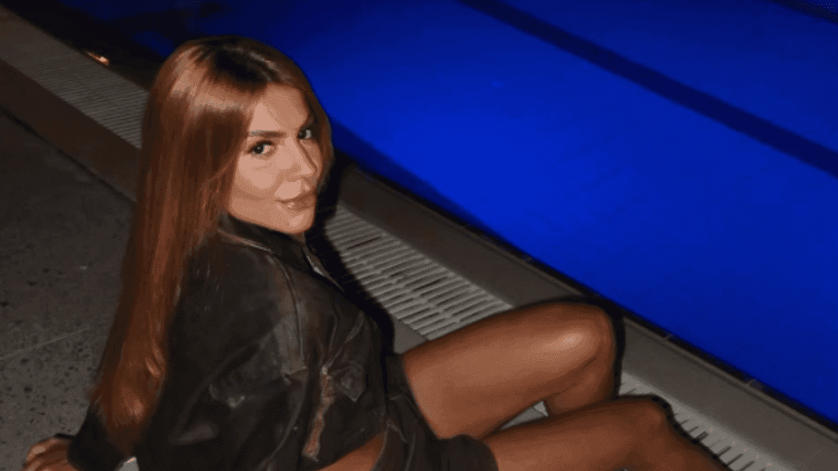 Hariany relembra trauma de infância após assédio em Londres