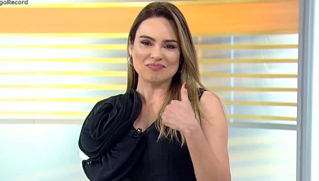 Rachel Sheherazade ganha nova chance na Record