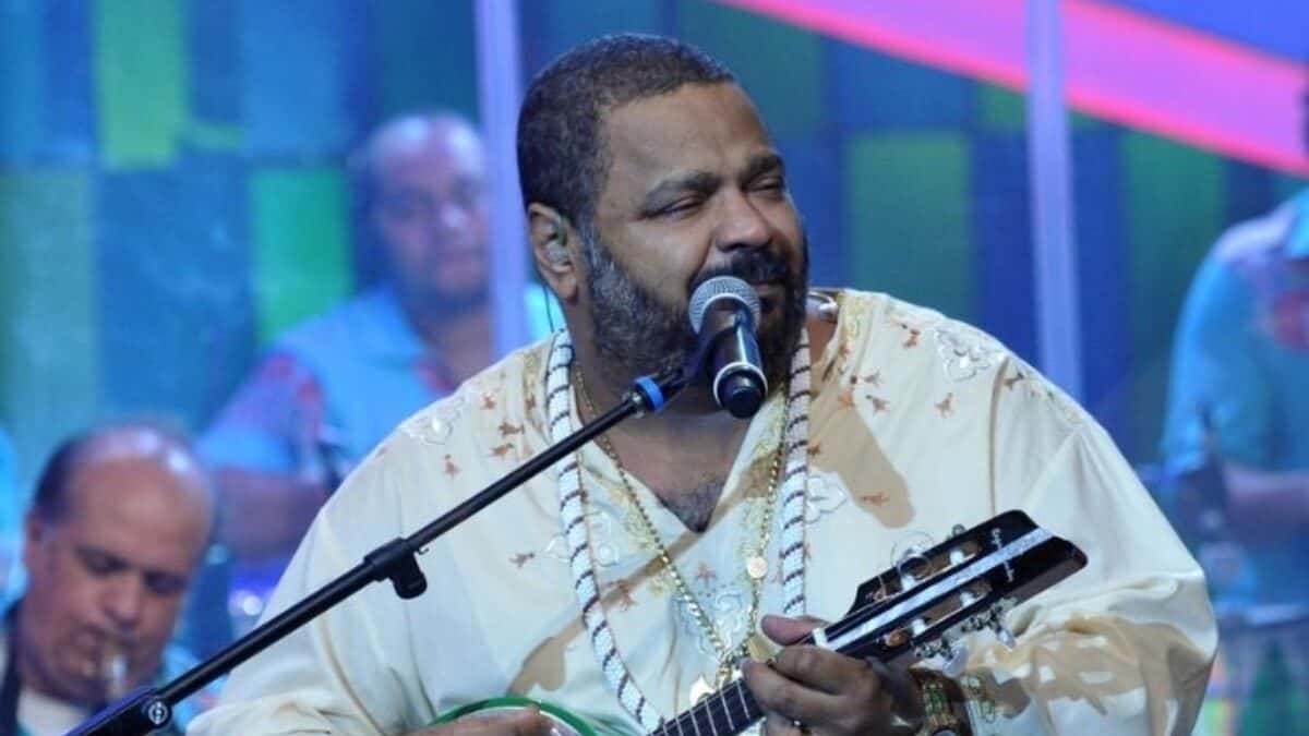 Familiares e amigos famosos de Arlindo Cruz lamentam a morte do sambista
