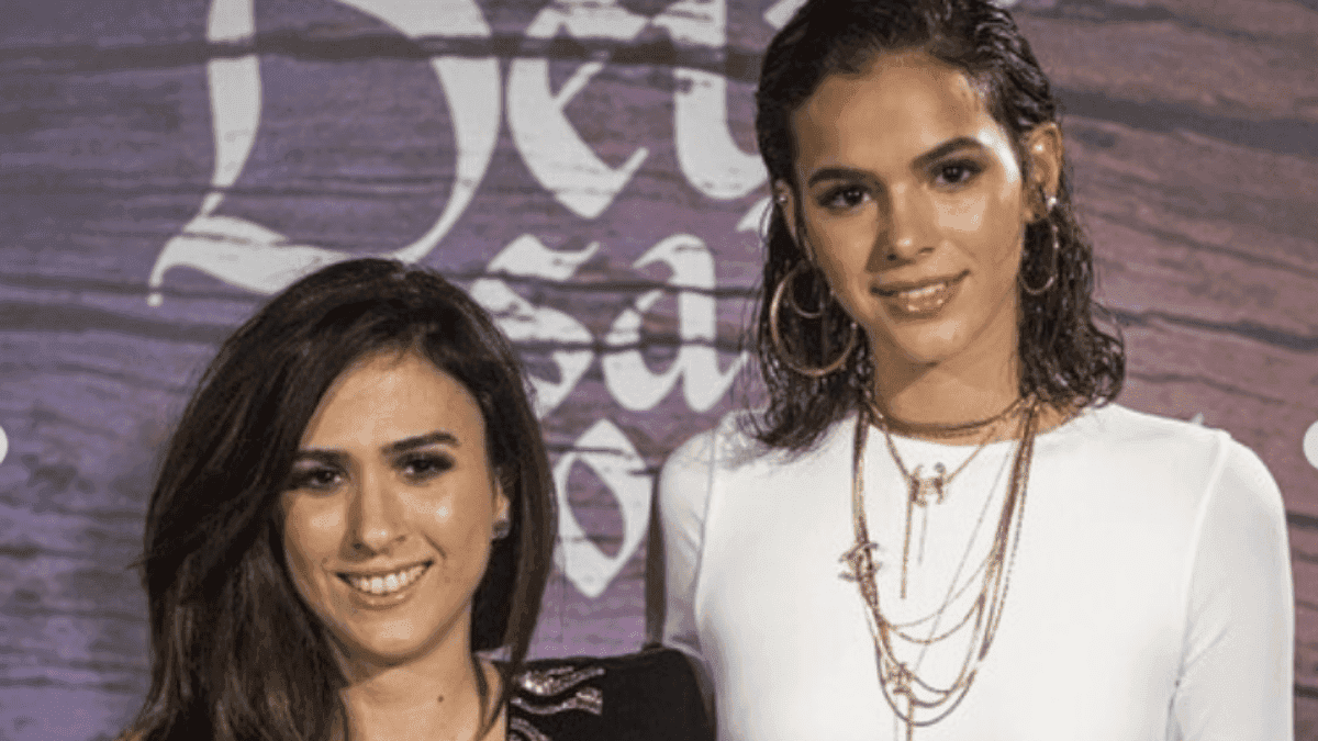 Tatá Werneck relembra momentos íntimos com Bruna Marquezine