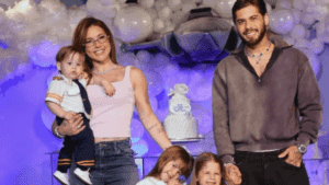 Virgínia e Zé Felipe surgem juntos para mesversário do filho