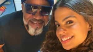 Filha de Carlinhos Brown reflete sobre título de ‘nepobaby’: ‘Com muito orgulho’
