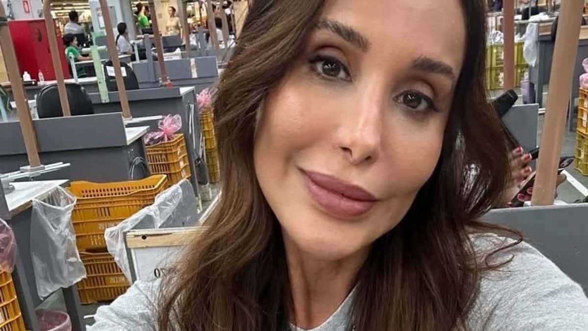 Carol Marra, atriz de ‘Dona de Mim’, revela planos de ser mãe após nove anos de noivado