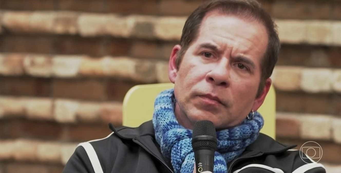 Leandro Hassum se emociona ao lembrar da ligação do pai com a Máfia