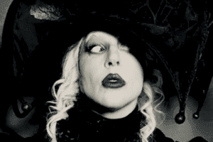 Lady Gaga é flagrada em filmagens de “O Diabo Veste Prada 2” em Milão