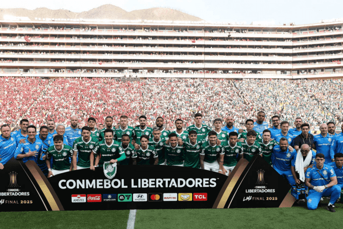 Palmeiras evita torcida e imprensa em retorno melancólico de Lima e encontra CT vazio