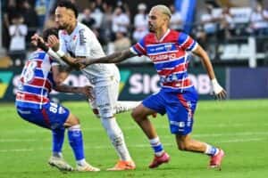 Neymar volta, e Santos empata com gol contra diante do Fortaleza