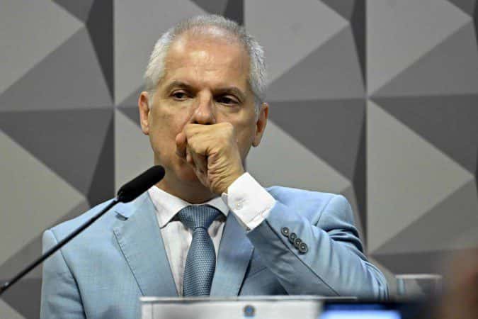 Propina para presidente do INSS era paga via pizzaria e imobiliária, diz PF