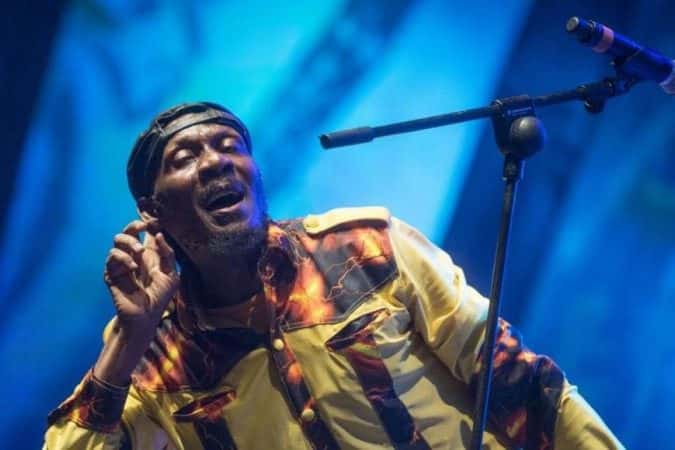 Cantor Jimmy Cliff, ícone do reggae, morre aos 81 anos