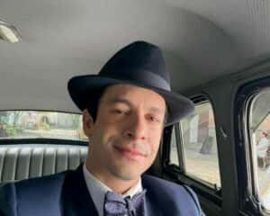 Rainer Cadete surge pelado em fotos e anima seguidores: ‘Delícia’