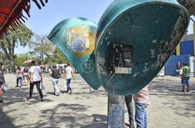 Última chamada: orelhões saem das ruas do Brasil até o fim de 2028