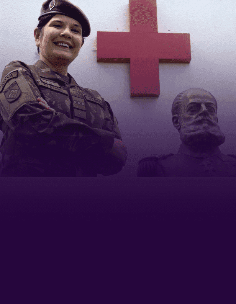 Lula oficializa promoção de primeira mulher à patente de general do Exército