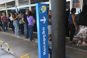 Fila do INSS chega a 3 milhões de pessoas