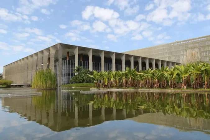 Itamaraty lança edital do concurso de diplomata com 60 vagas