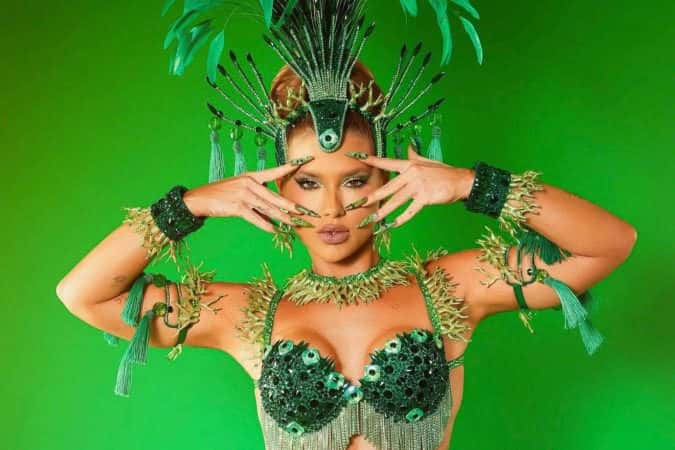 Tragédia anunciada: vidente faz previsão macabra sobre estreia de Virginia no Carnaval