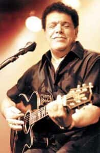 Há 14 anos morria um ícone da música romântica brasileira