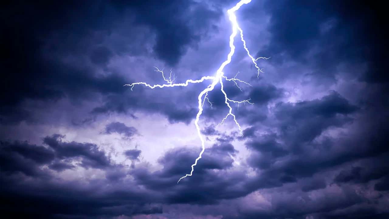 Inmet coloca 21 estados em alerta devido a risco de chuva intensa