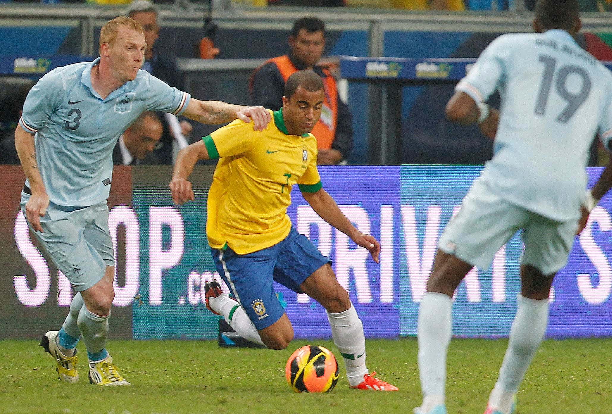 Rivais há quase cem anos, Brasil e França têm histórico equilibrado