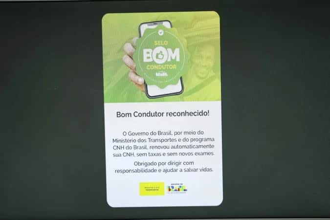 Governo contabiliza a renovação automática de 1 milhão de CNHs