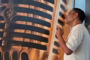 Rei do freestyle, Stevie B vê direitos de suas próprias músicas e produções virarem alvo de disputa