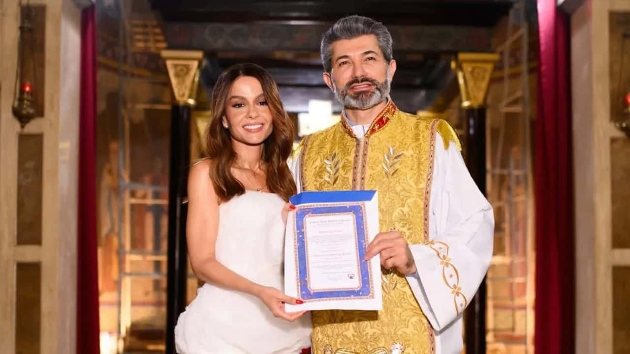 Cantora Maiara celebra Crisma: “Vivendo um milagre”