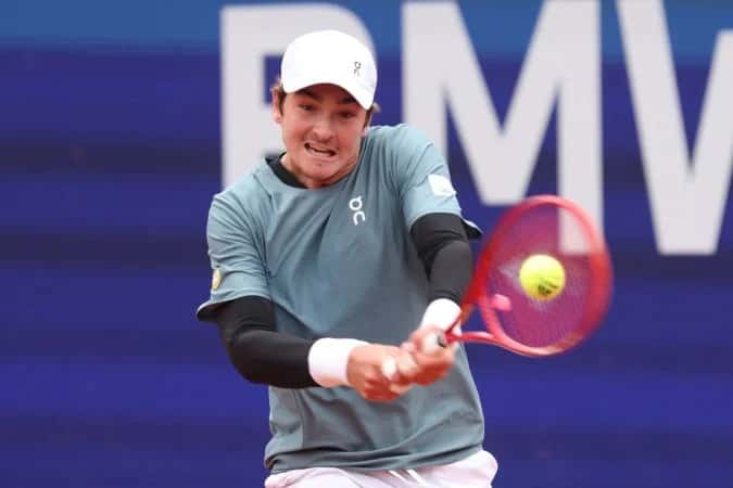 João Fonseca busca vaga na semifinal do ATP 500 de Munique