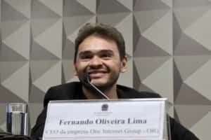 Quatro políticos estavam em voo com suspeita de contrabando