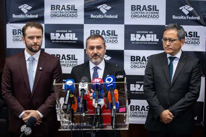 Brasil e EUA terão troca simultânea de informações contra crime organizado