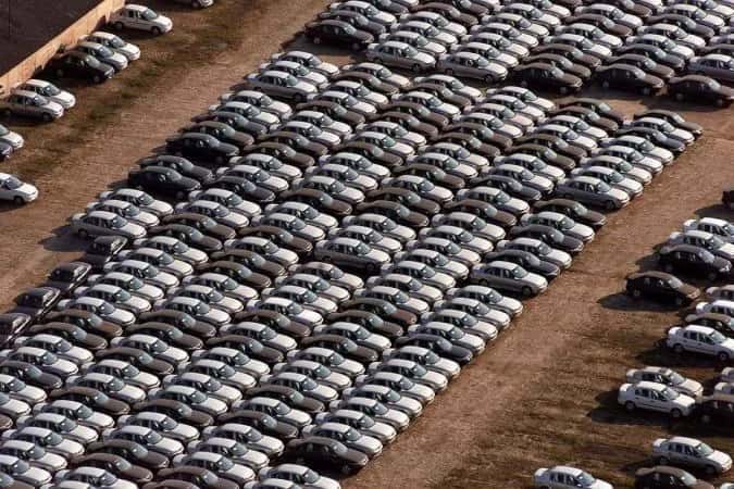 Produção de veículos cresce e bate recorde anterior à pandemia