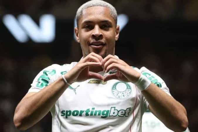 Vitor Roque destaca força do Palmeiras em vitória sofrida
