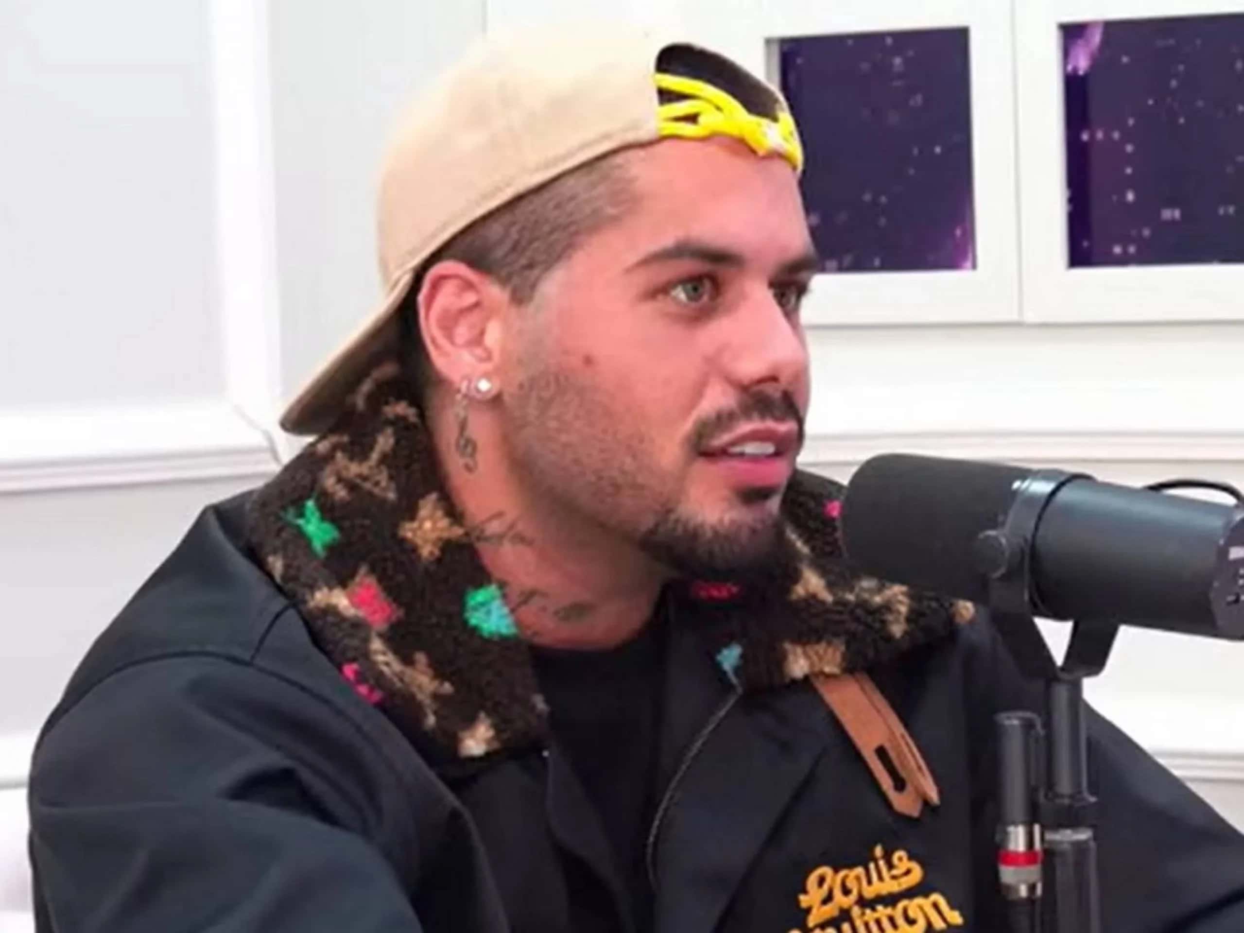 Zé Felipe choca ao revelar uso excessivo de remédios