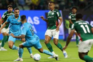 Palmeiras e Santos empatam no Allianz em jogo emocionante