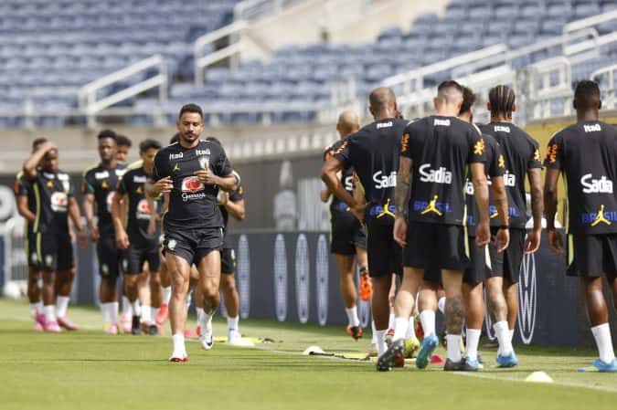 Veja quem está presente na pré-lista do Brasil para a Copa do Mundo