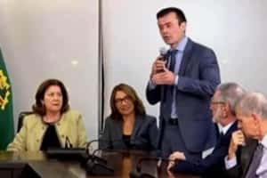 Governo revoga taxa das blusinhas e medida já está valendo