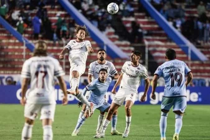Fluminense perde para o Bolívar em La Paz e se complica na Libertadores