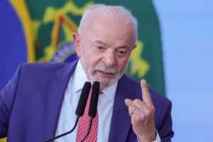 Lula recuou de medida sobre celulares roubados para não punir comprador de boa-fé