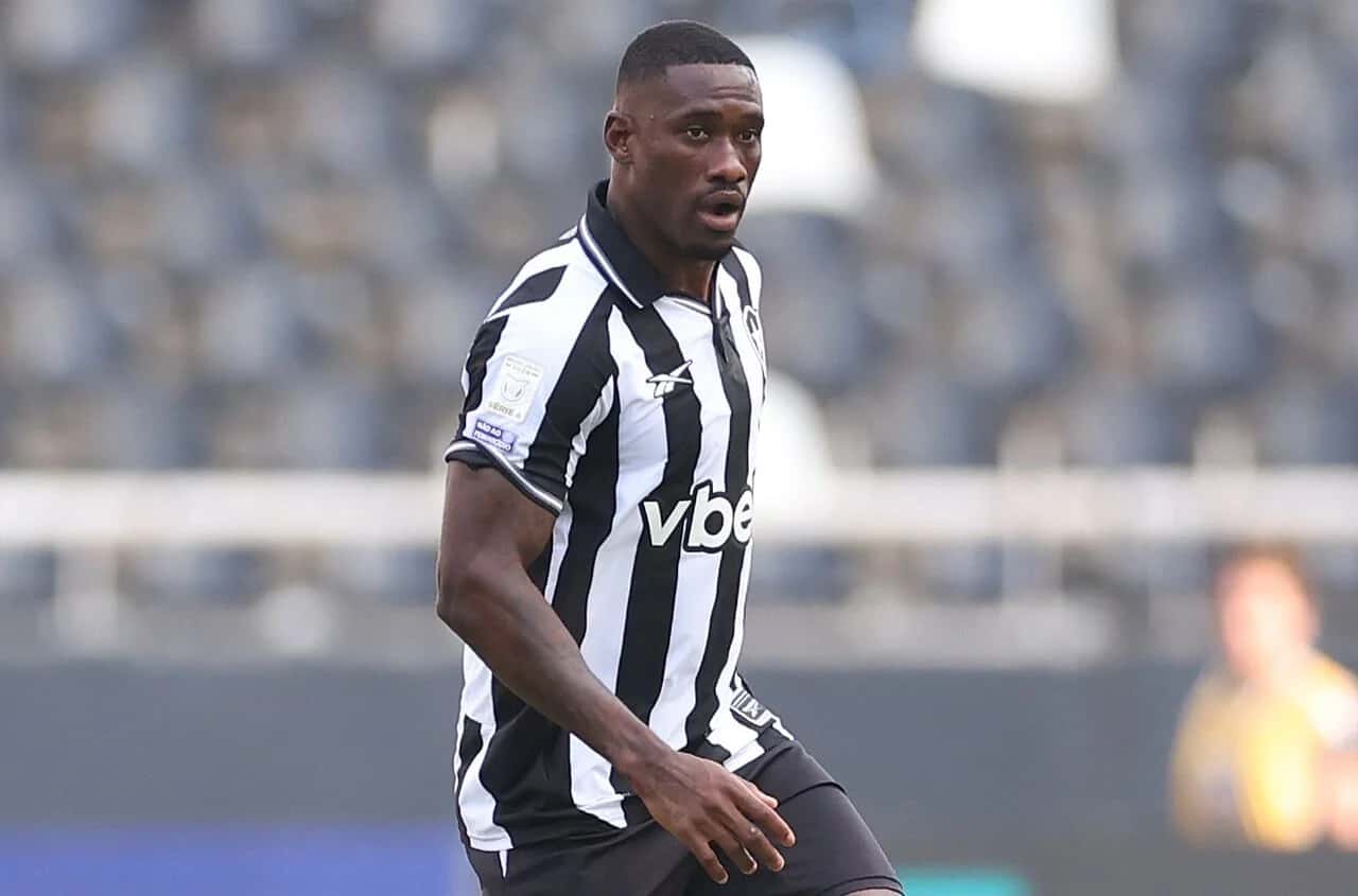 Instável, Botafogo dorme como a pior defesa do Brasileirão