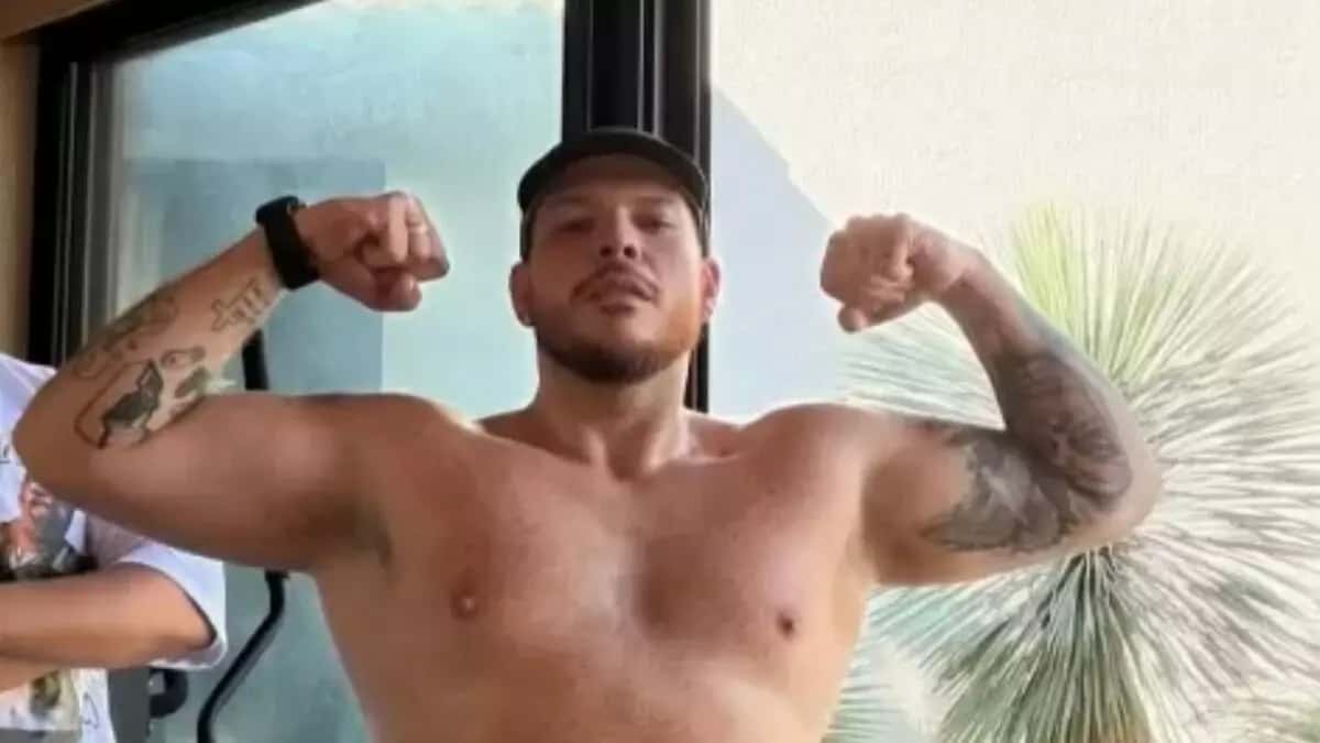 Ferrugem surge sem camisa na academia após perder mais de 45 kg e impressiona com transformação