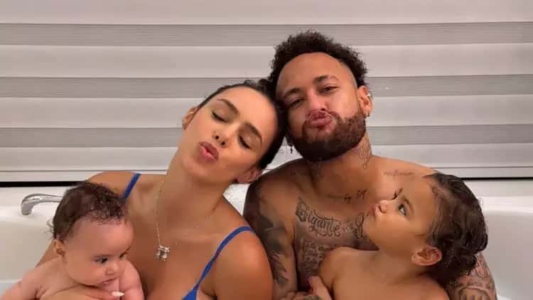 Neymar se declara para Bruna Biancardi e destaca dedicação com as filhas