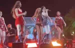 Pai de Melody solta o verbo após Bella Angel ser vista cantando ‘escondida’
