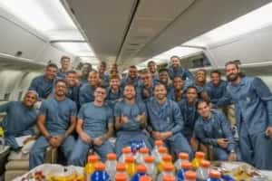 Seleção decola com atraso rumo aos EUA em avião de R$ 1,19 bi usado pelos Rolling Stones