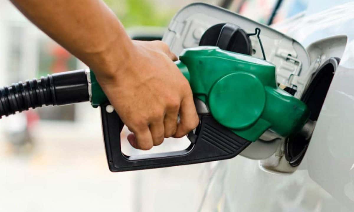 Petrobras reduz preço do óleo diesel em R$ 0,35 para distribuidoras