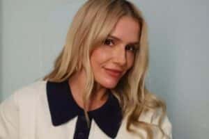 Deborah Secco revela como gosta de assistir aos jogos da Seleção Brasileira