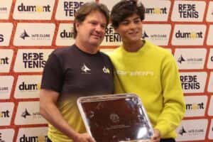 Campeão juvenil de Roland Garros, Guto Miguel evita euforia