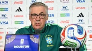 Ancelotti tira gargalhadas em resposta sobre escalação do Brasil: ‘Vocês também têm que pensar’