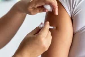 Lei cria estratégia para fortalecer produção nacional de medicamentos e vacinas